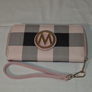 MIA K PINK PLAID WRISTLET WALLET